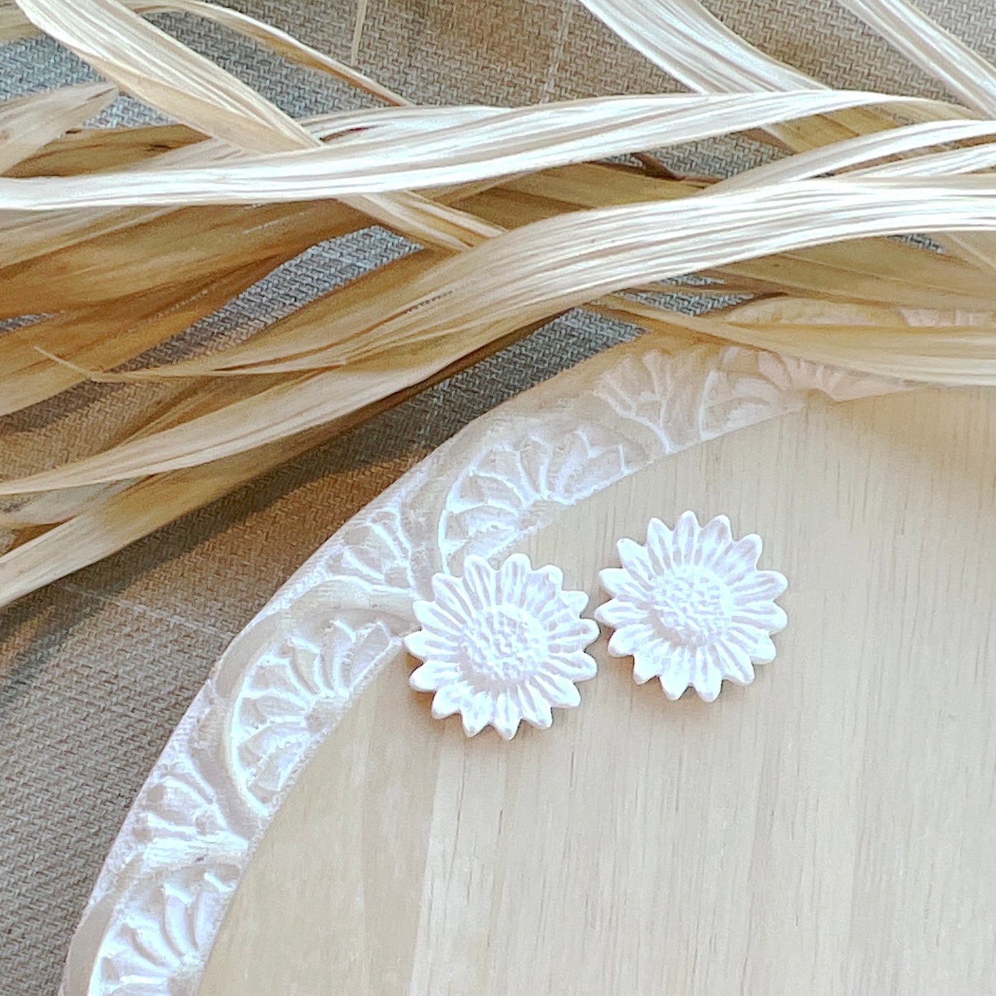 Sunflower Statement Stud