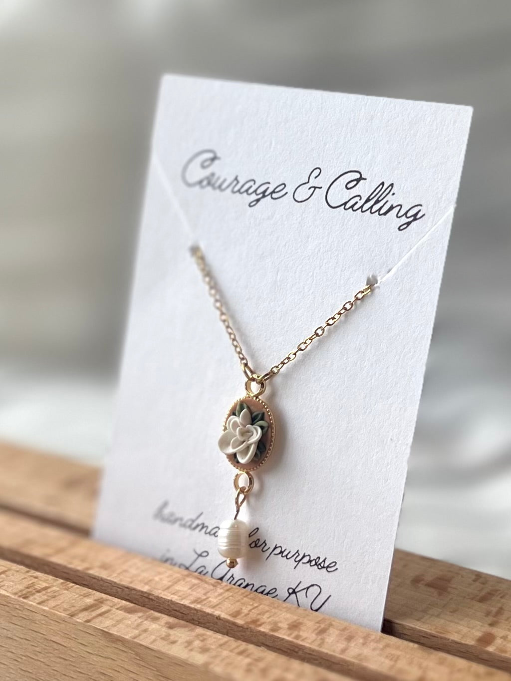 Gold Mini Oval Summer Essentials Necklace in Pearl (Copy)