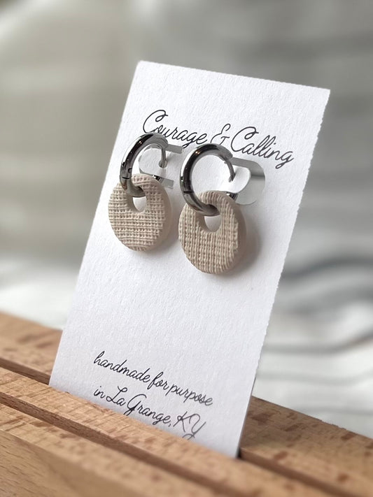 Linen Circle Huggies in Silver