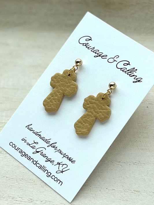 Scallop Cross Dangles in Leather Mustard