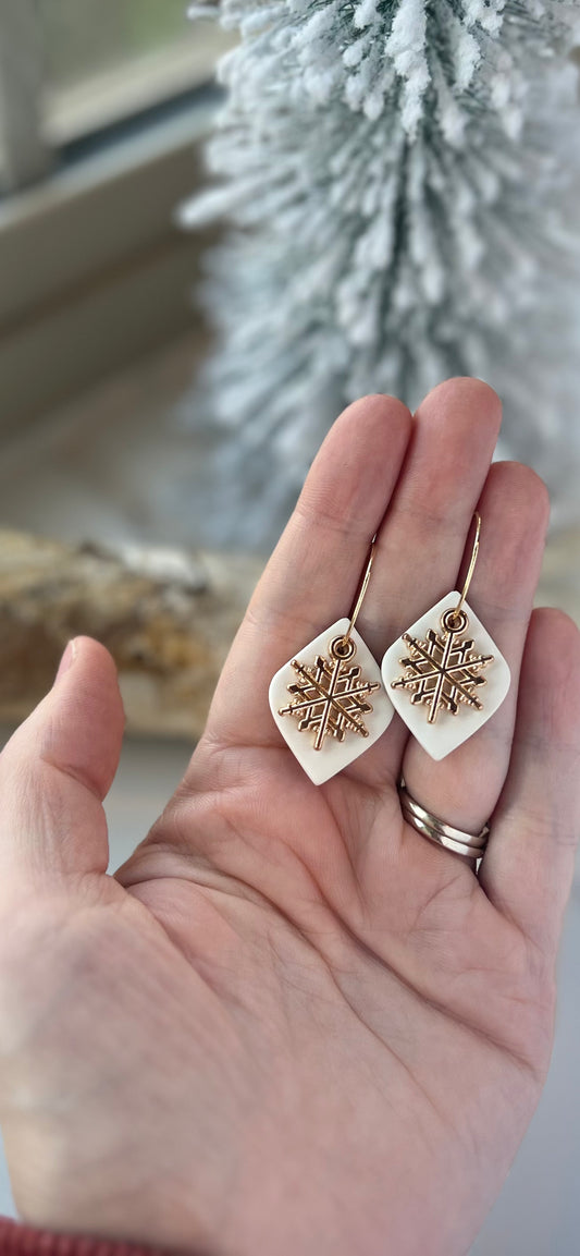 Antique Snowflake Hoops in Gold