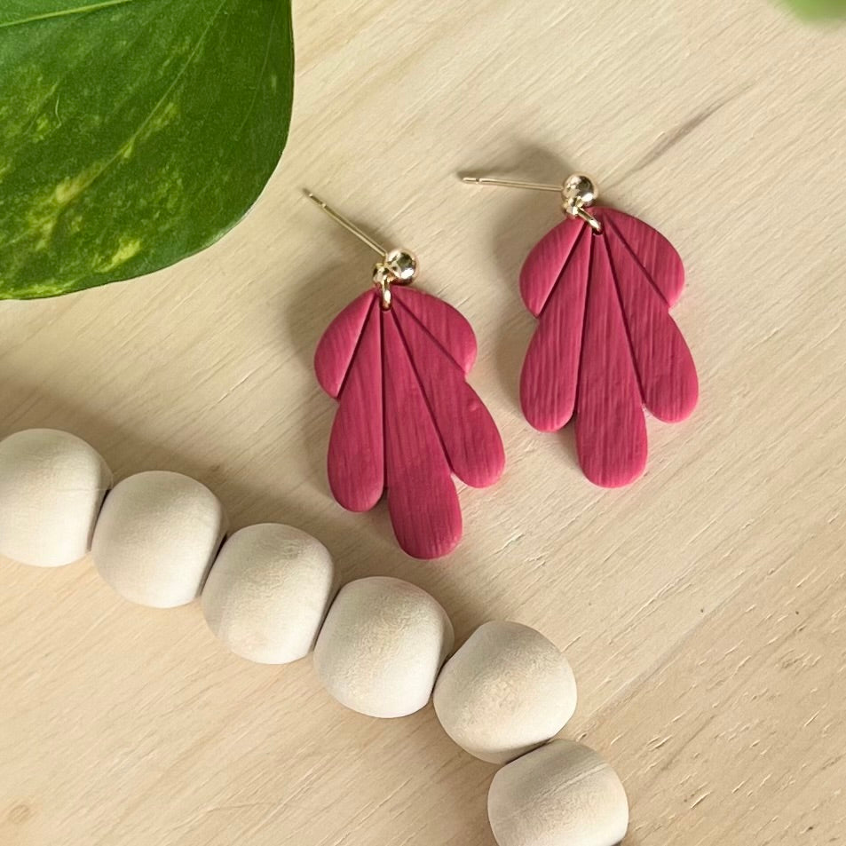 Adelia Dangles