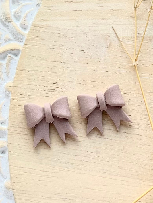 Mini Ribbon Bow Studs in Almond Rose