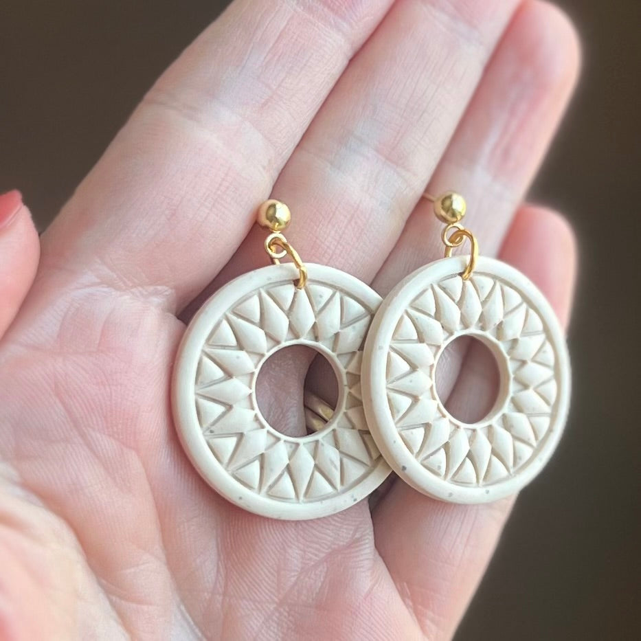 Sunny Dangles