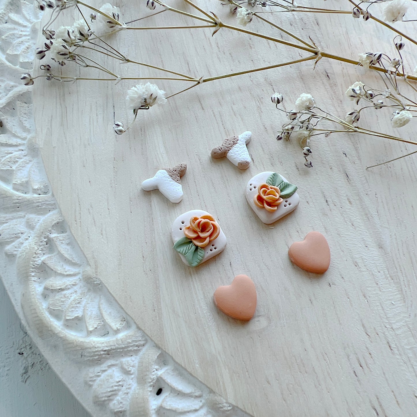 MINI Cow & Peach Rose Stud Pack