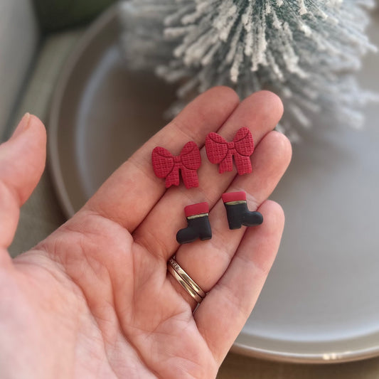 Mr. & Mrs. Claus Stud Pack