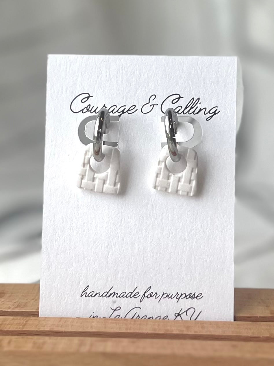Woven White Huggies in Silver