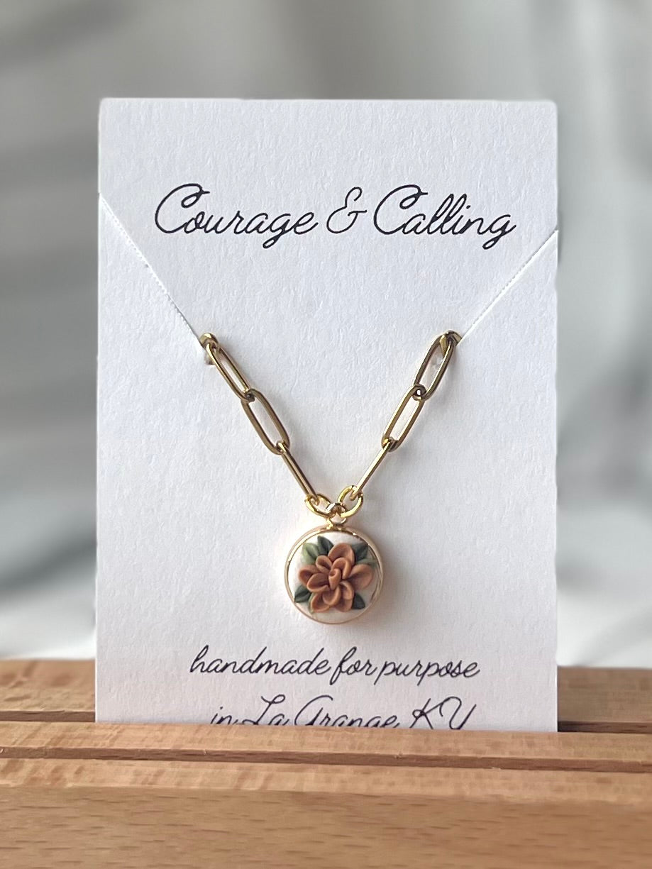 Apricot Chrysanthemum Necklace