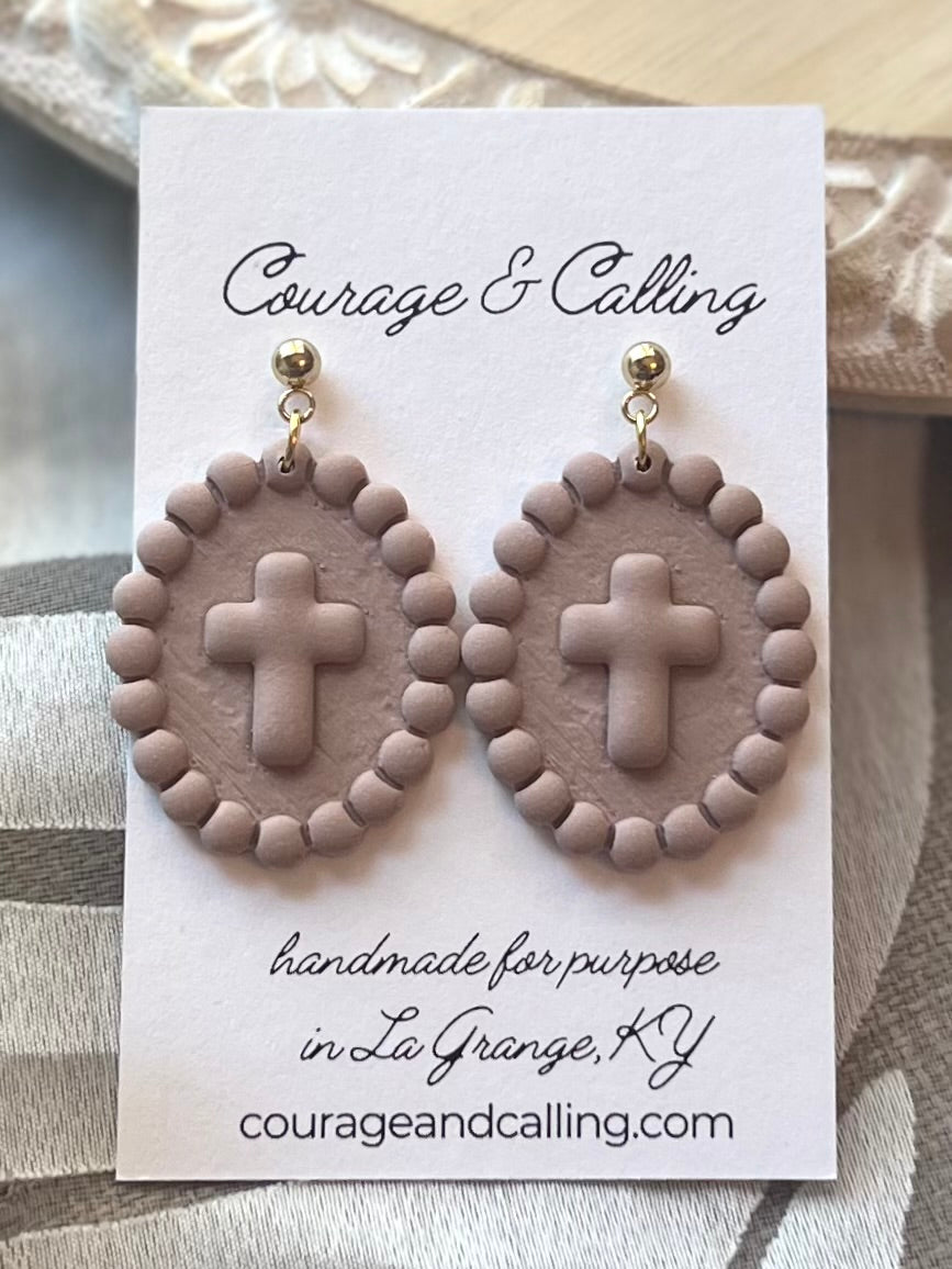 Cross Ovals in Almond Rose