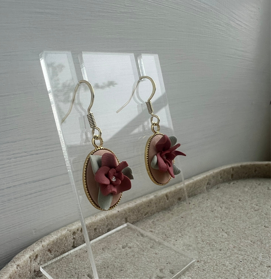 Azalea Frame Earrings