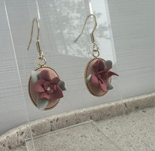 Azalea Frame Earrings