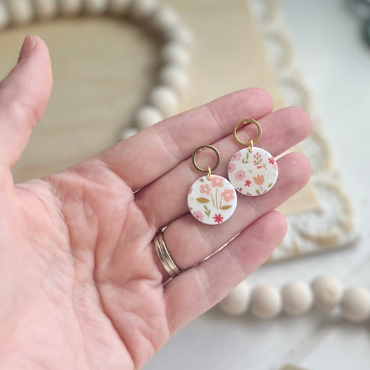 Ellie Dangles in Summer Floral