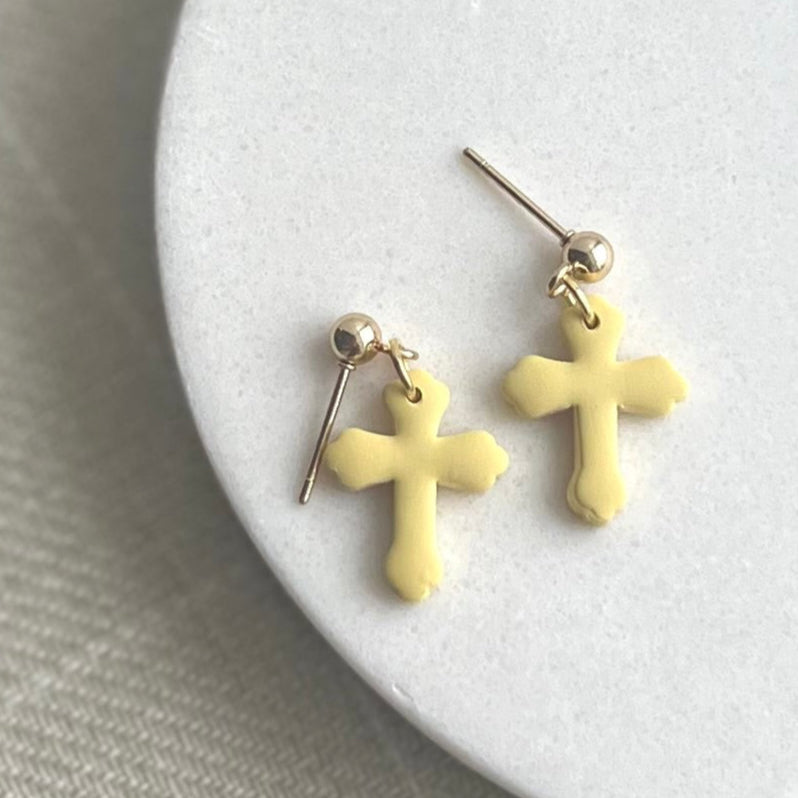 Clay Cross Dangles in Daffodil