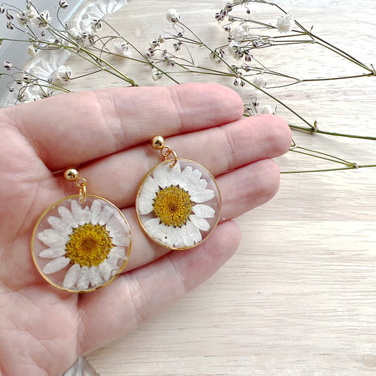Daisy Resin Dangles
